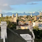 Artistic, Spacious And Comfortable 1 Bedroom Apartment
