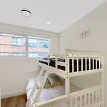 Sydney Cbd Newly Renovated Large Terrace