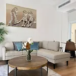 Sydney Cbd Newly Renovated Large Terrace