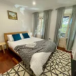 Immaculate 3 Bed City Home - Close To Everything!