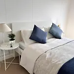3Br Penthouse In Cbd Wparking