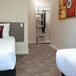 28 Hotel