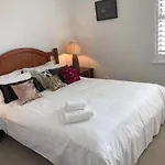 Harbour View Apartment Kirribilli