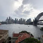 Harbour View Apartment Kirribilli