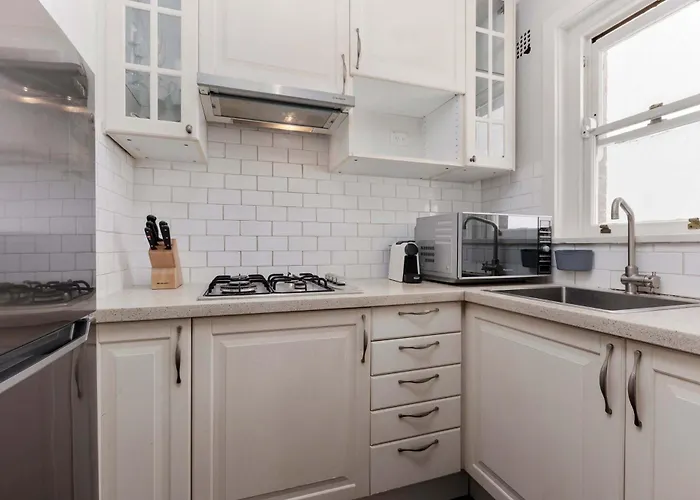 Chic Studio Unit In The Heart Of Rushcutters Bay
