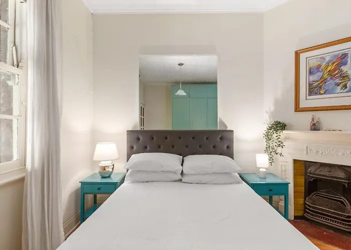 Quaint 3-Bed Heritage Home In The Heart Of Sydney