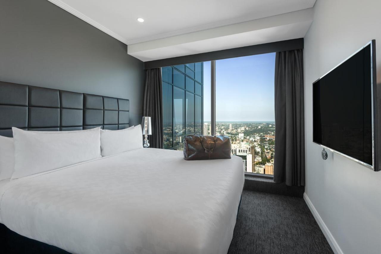 Meriton World Tower, Aparthotel