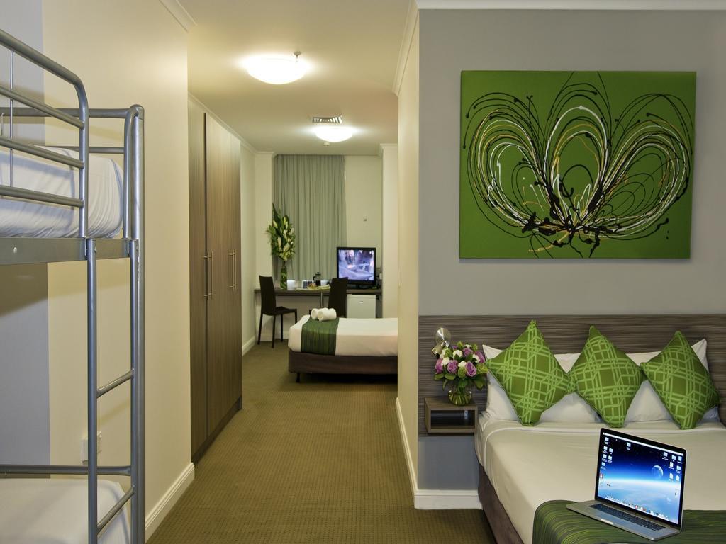 28 Hotel Sydney