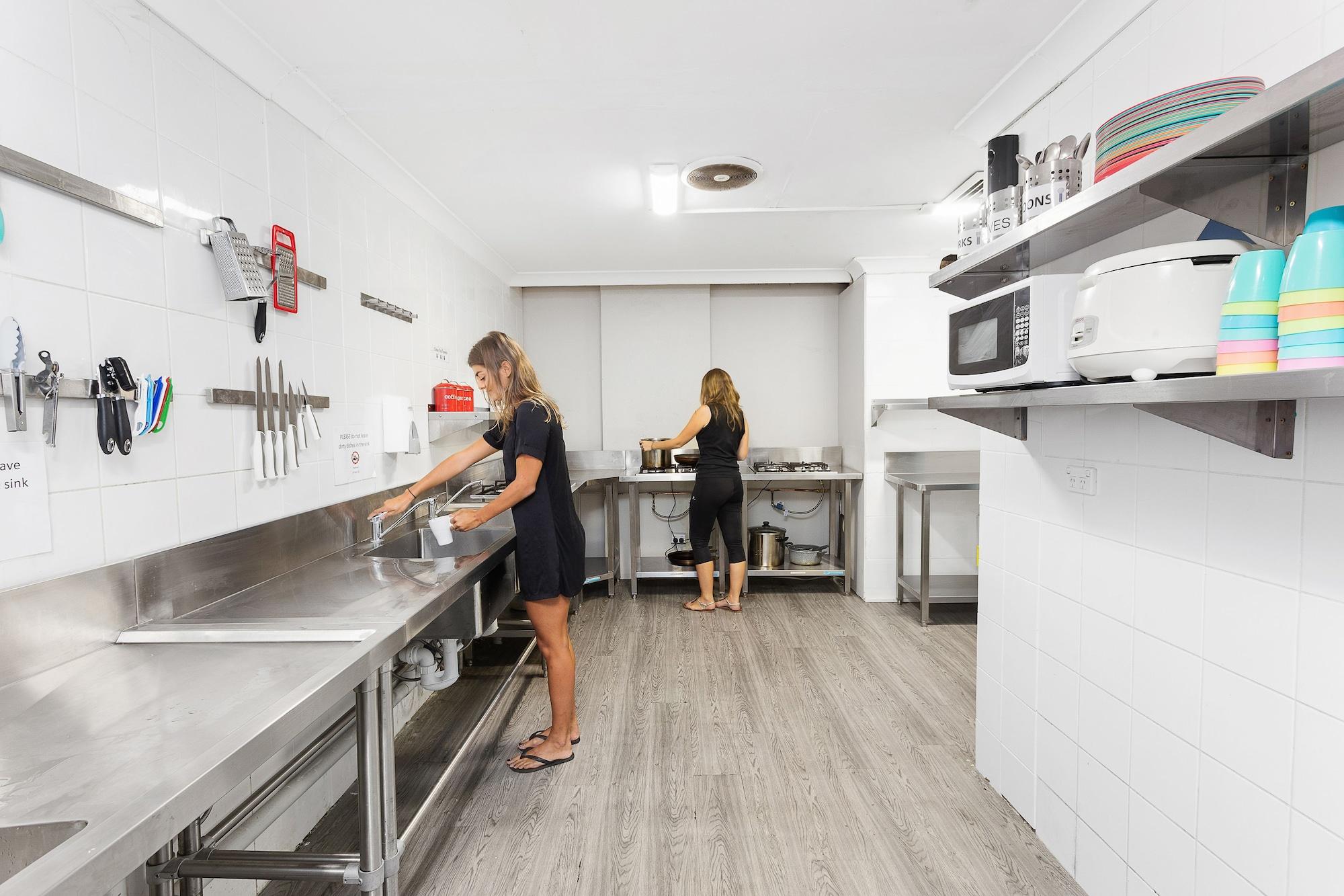 Summer House - Formerly Backpackers Sydney