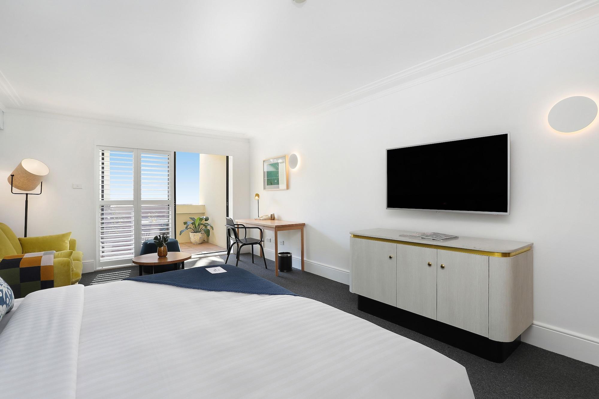 Hotel Coogee Bay 3*
