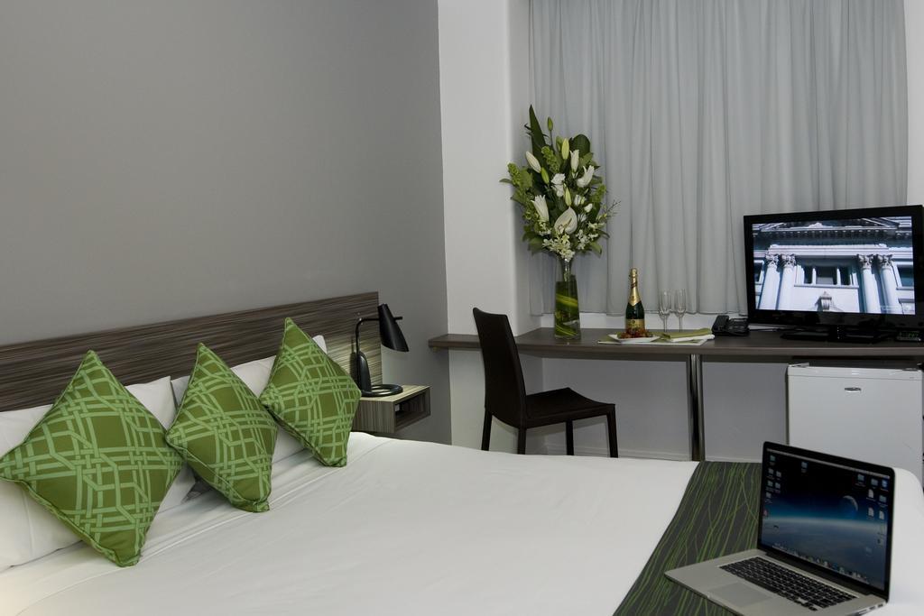 Hotel 28 3*