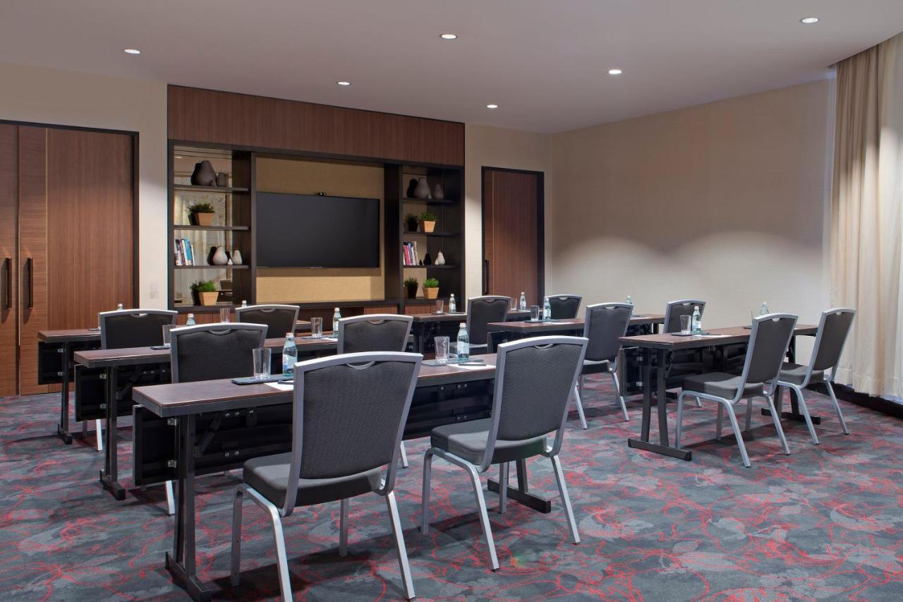 Harbour Marriott At Circular Quay Sydney