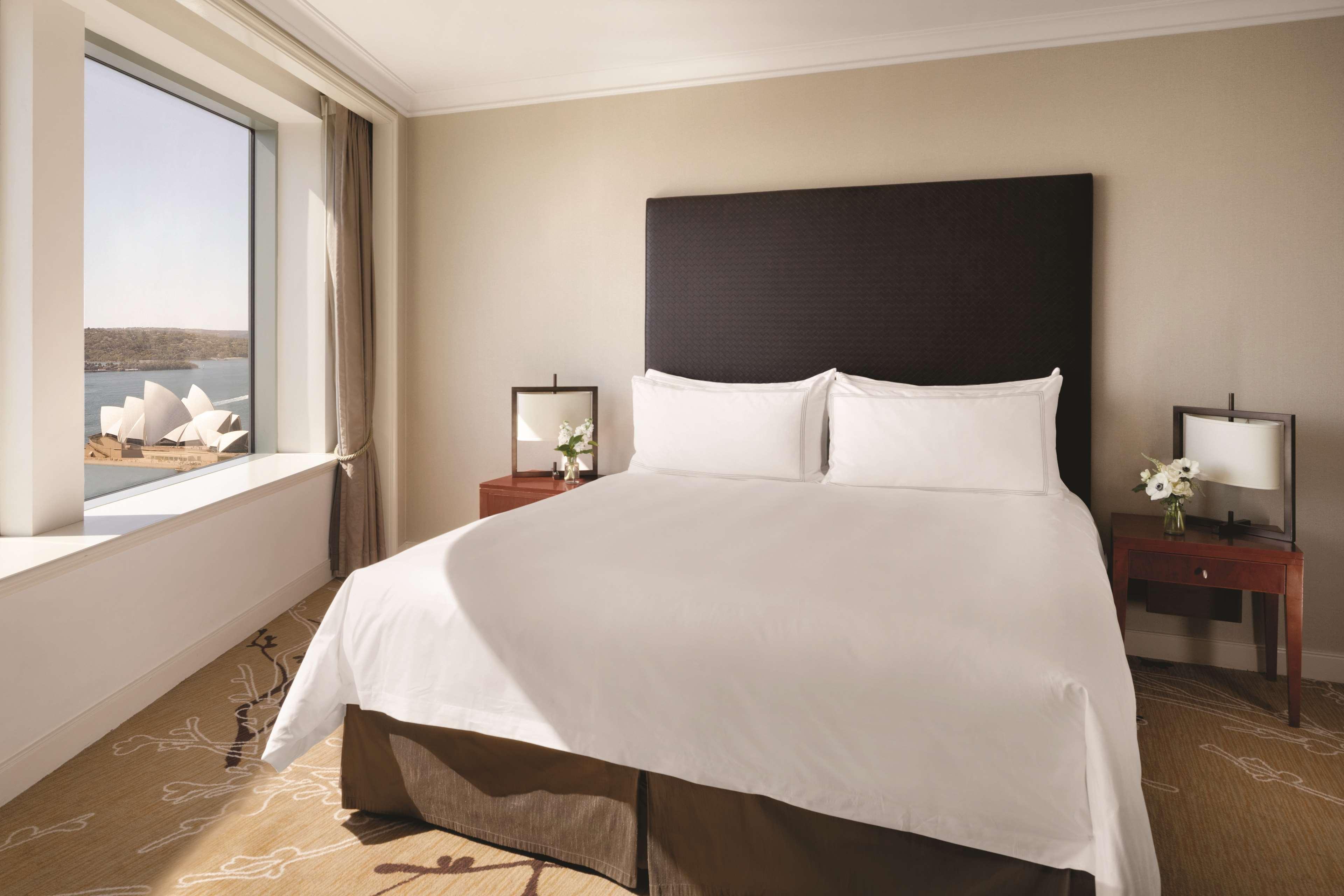 Shangri-la 5*
