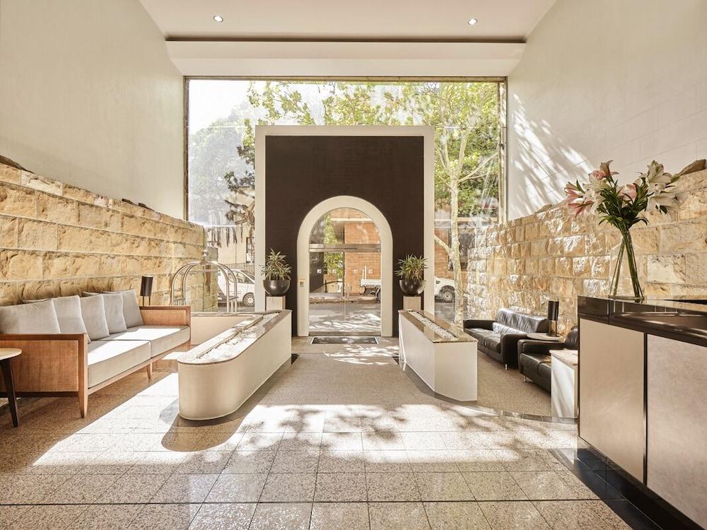 Hotel Rendezvous The Rocks Sydney