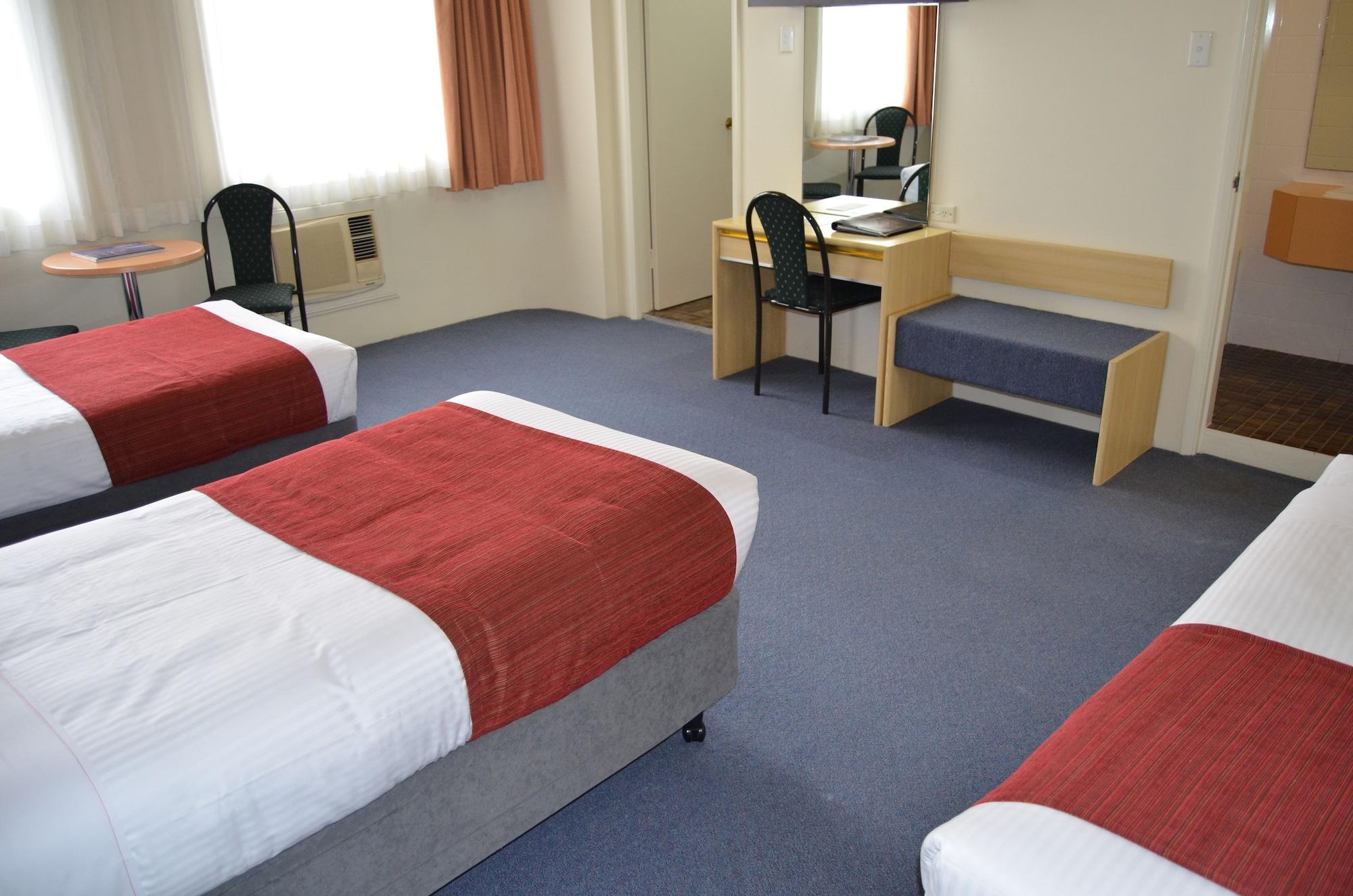 Devere Sydney