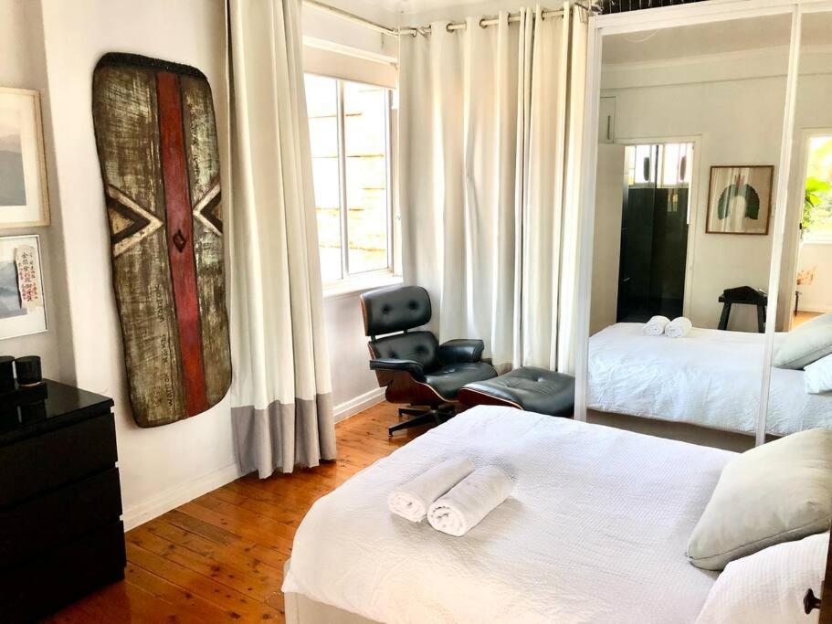 Artistic, Spacious And Comfortable 1 Bedroom * Sydney