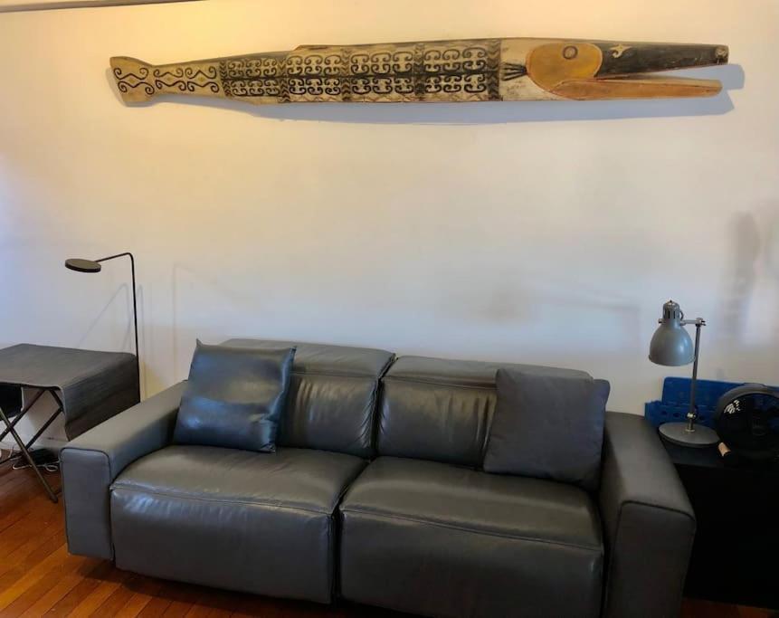 Artistic, Spacious And Comfortable 1 Bedroom