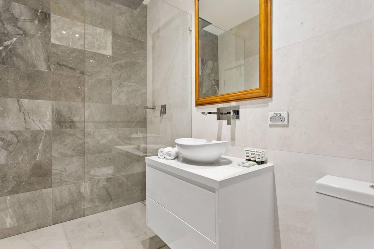 Traditional 2-bed Terrace House In Millers Point * Sydney