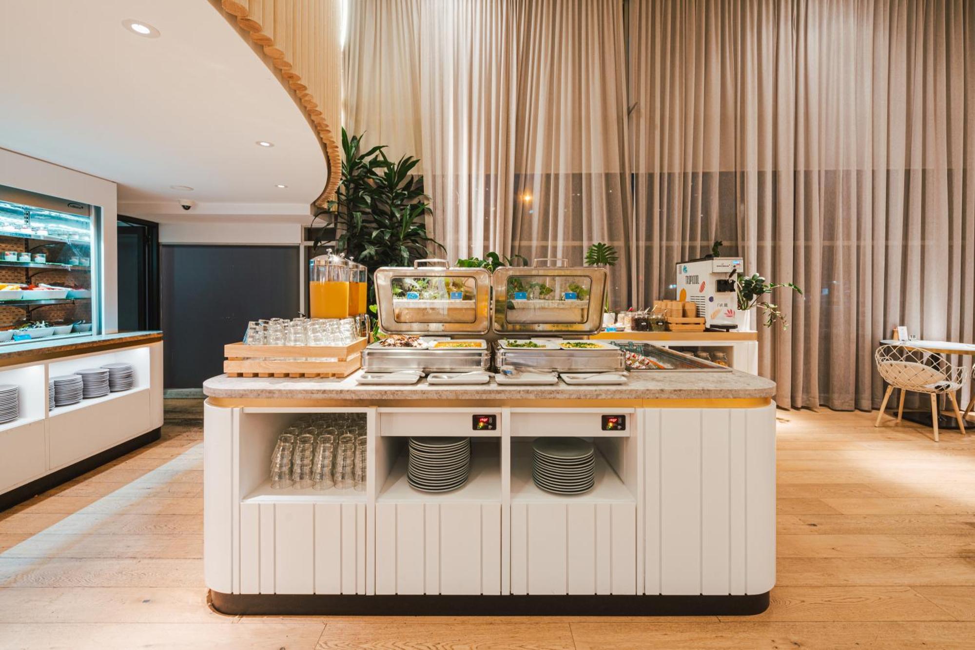 Novotel Darling Square 4* Sydney