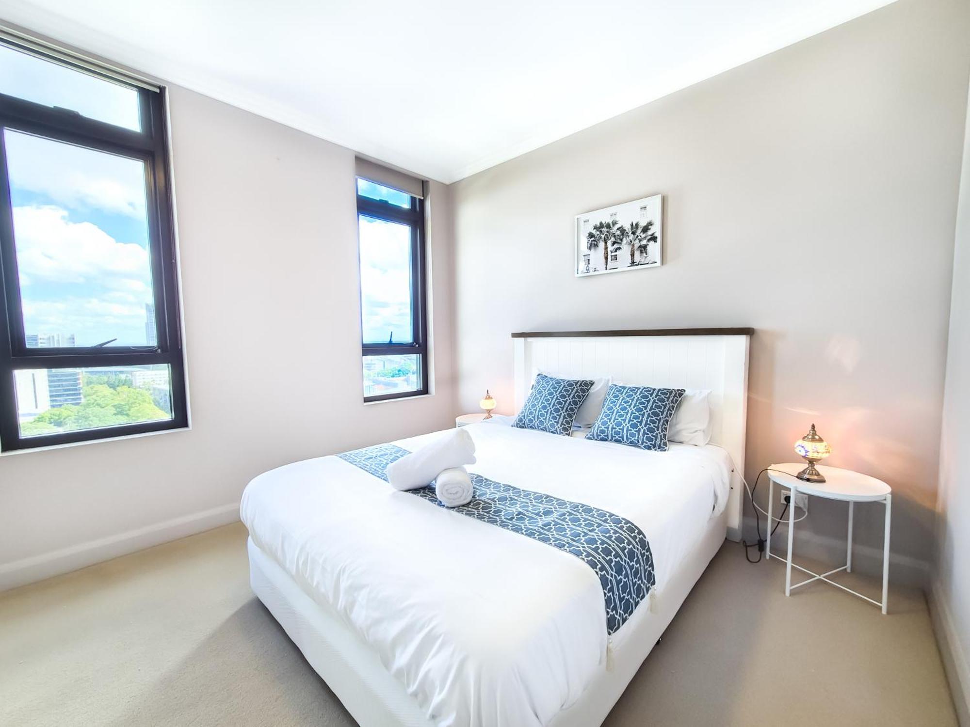 Apartment Holiday Style 3 Bedroom In Olympic Park Sydney