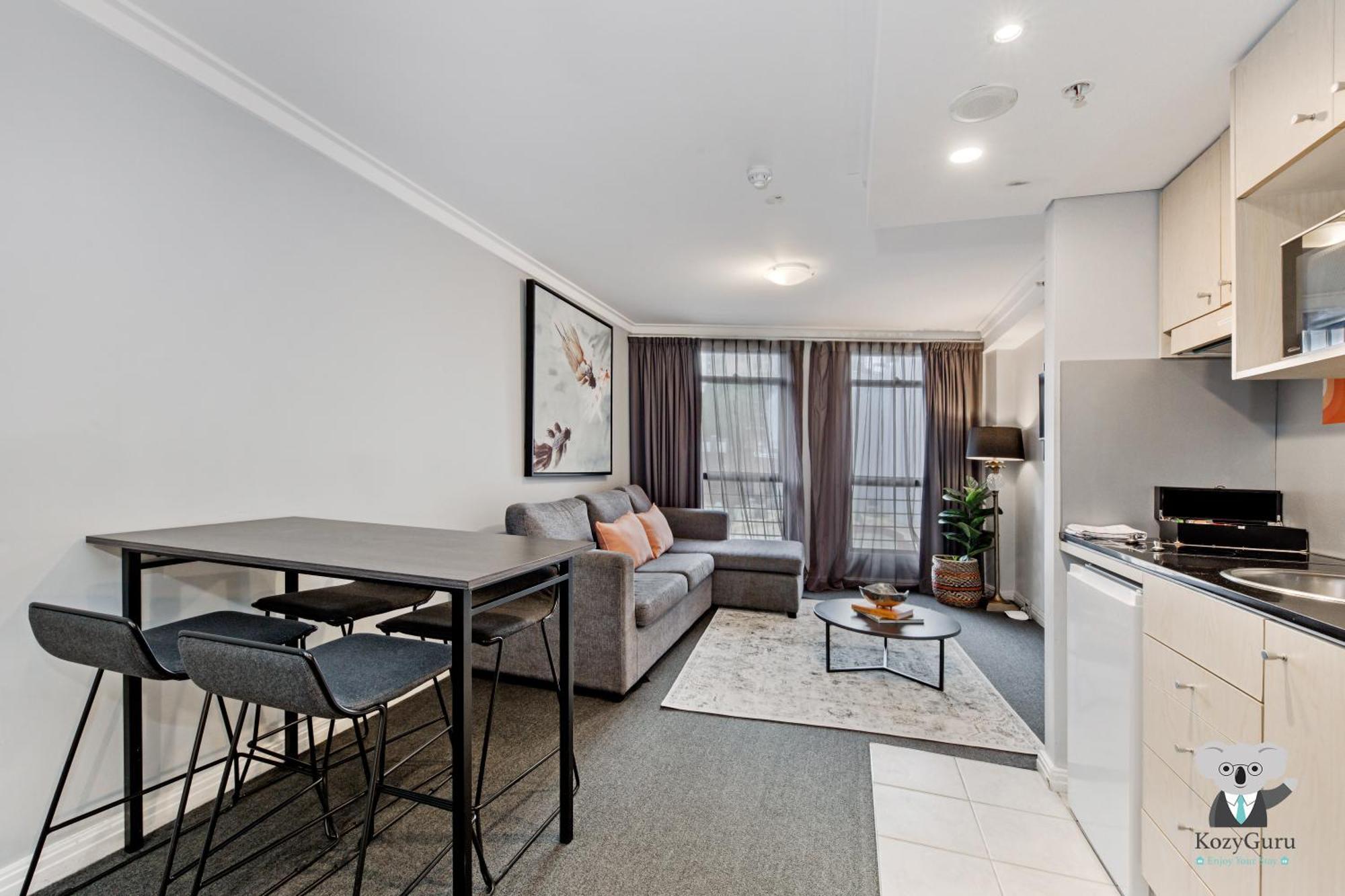 Kozyguru Cbd Amazing 2 Bed Nha653-302 Sydney