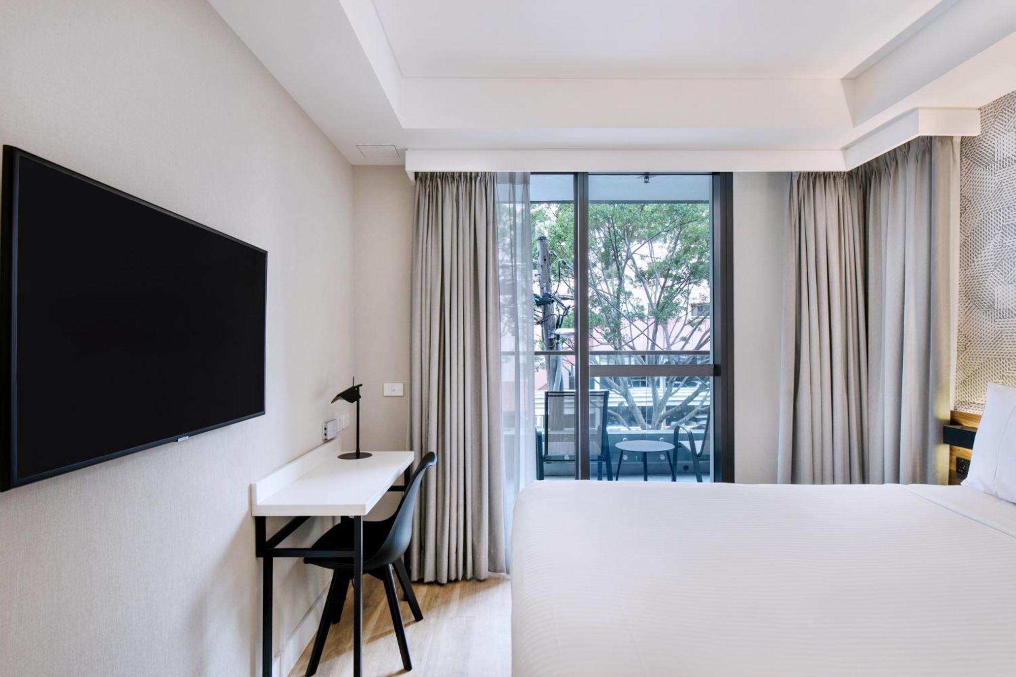 Hotel Kith Darling Harbour Sydney