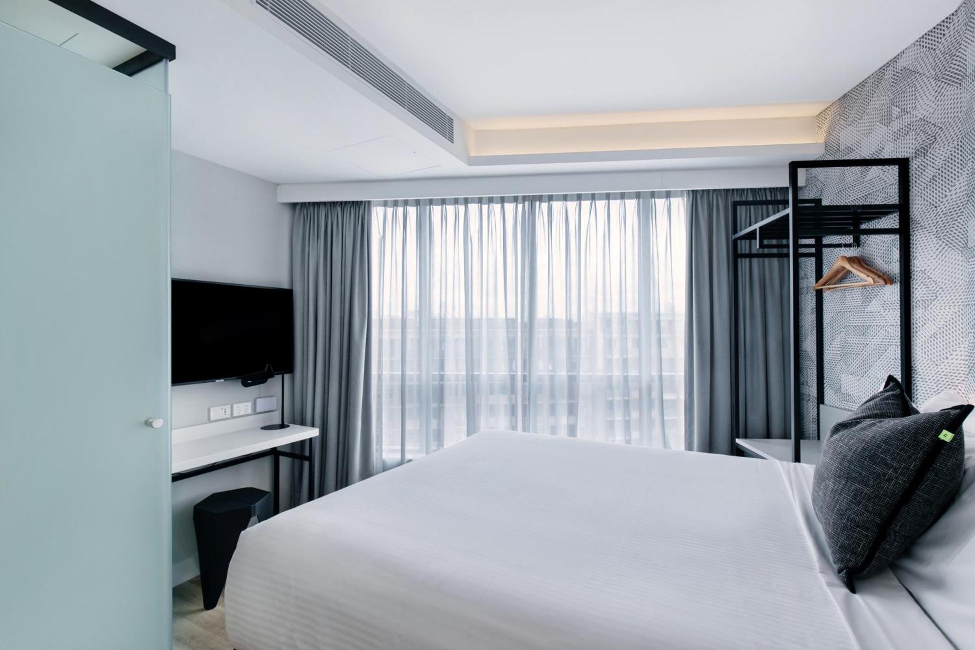 Kith Darling Harbour 3*