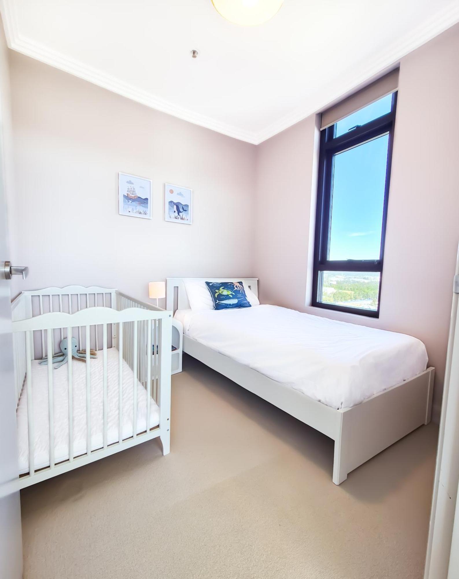 Holiday Style 3 Bedroom In Olympic Park *