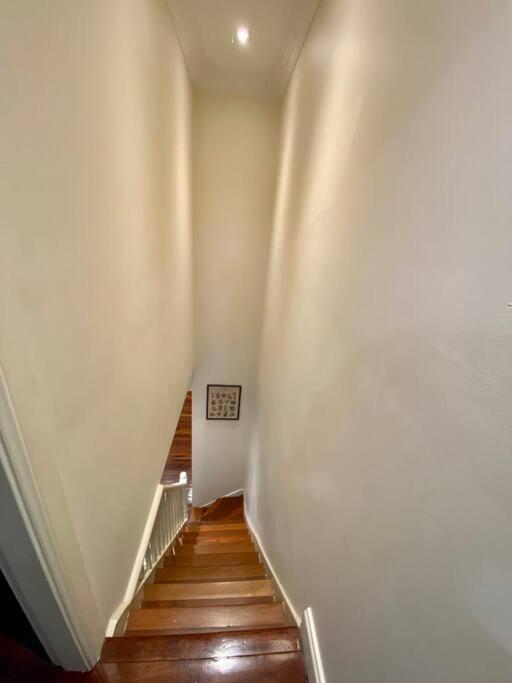 Immaculate 3 Bed - Close To Everything! Holiday home