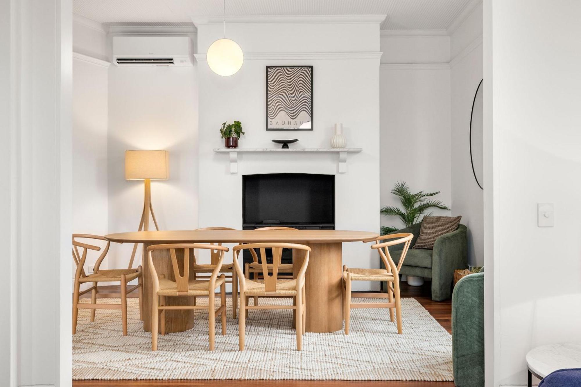 4 Trinity Avenue Apartment