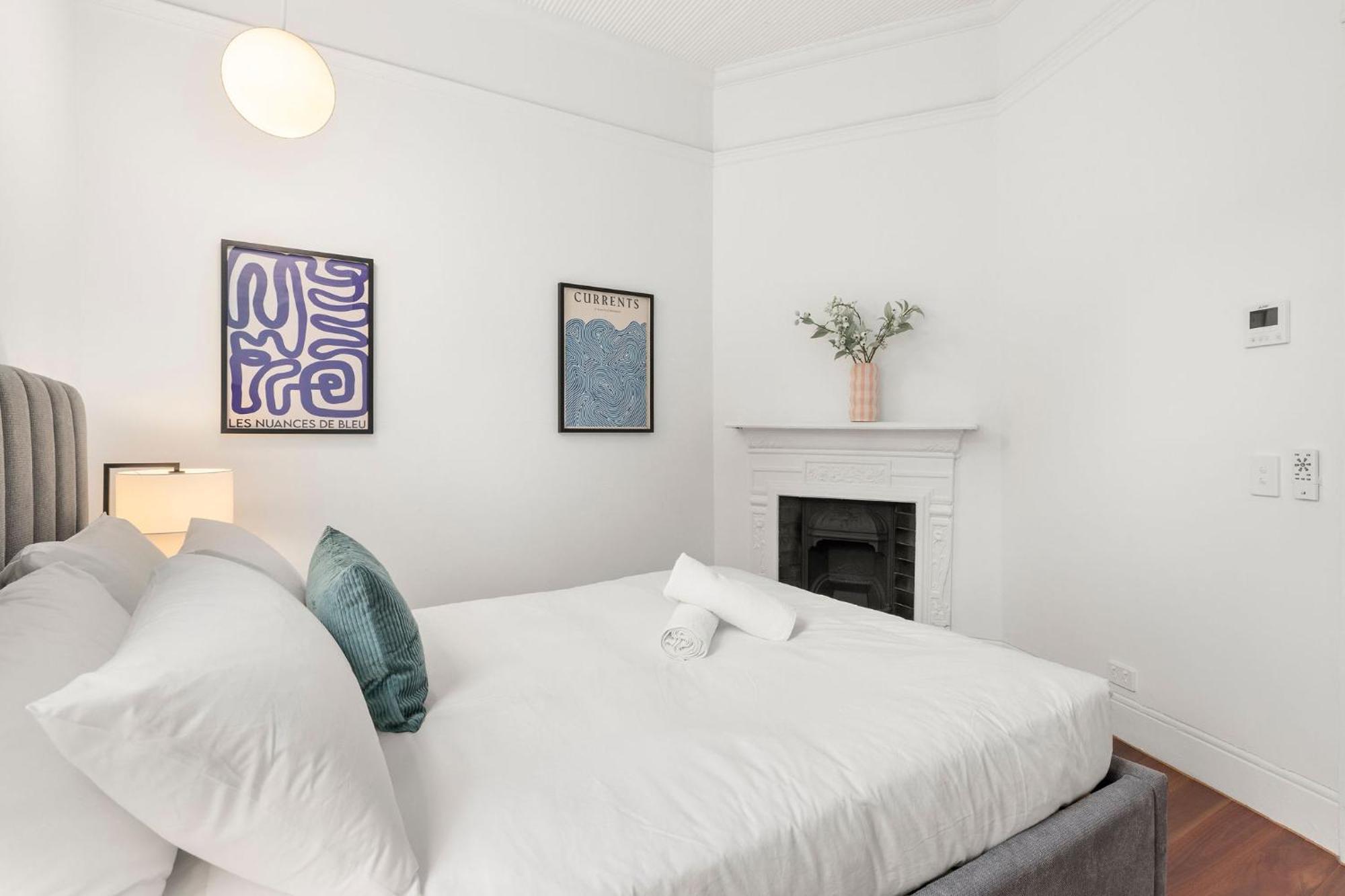 Apartment 4 Trinity Avenue *