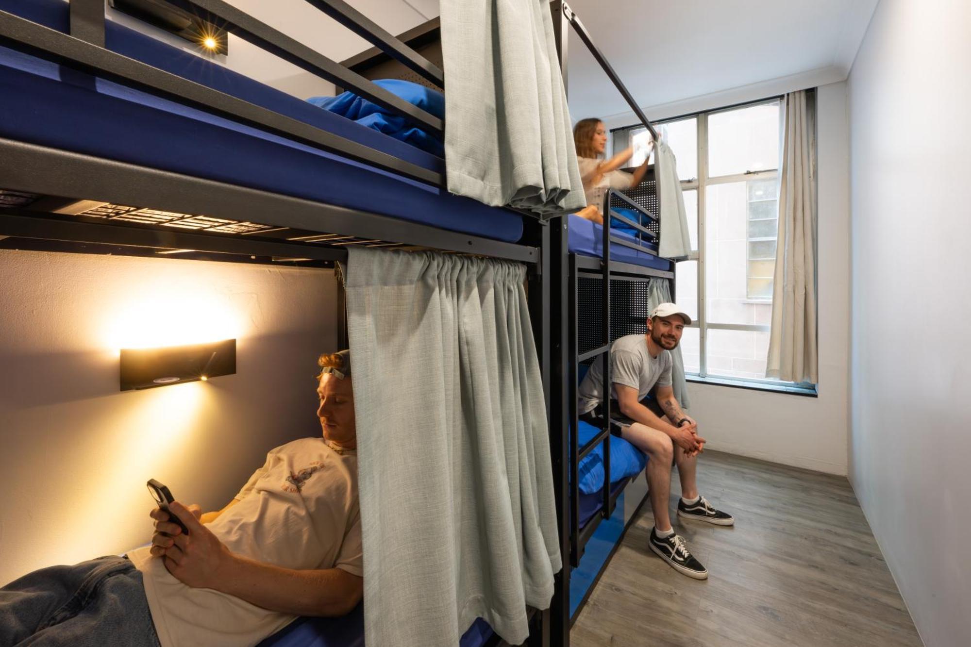 Hostel Summer House - Formerly Backpackers *