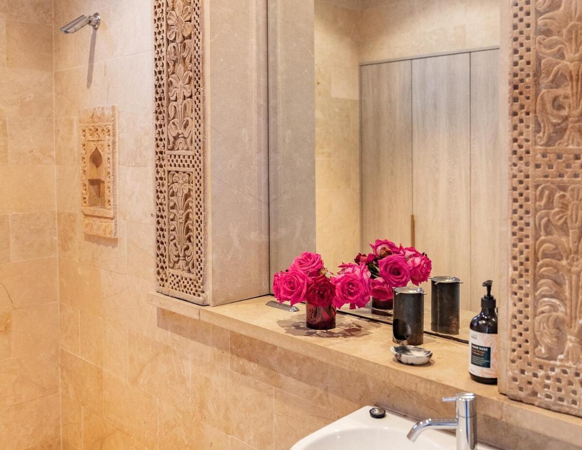 The Darling Heated Magnesium Pool Holiday home Sydney