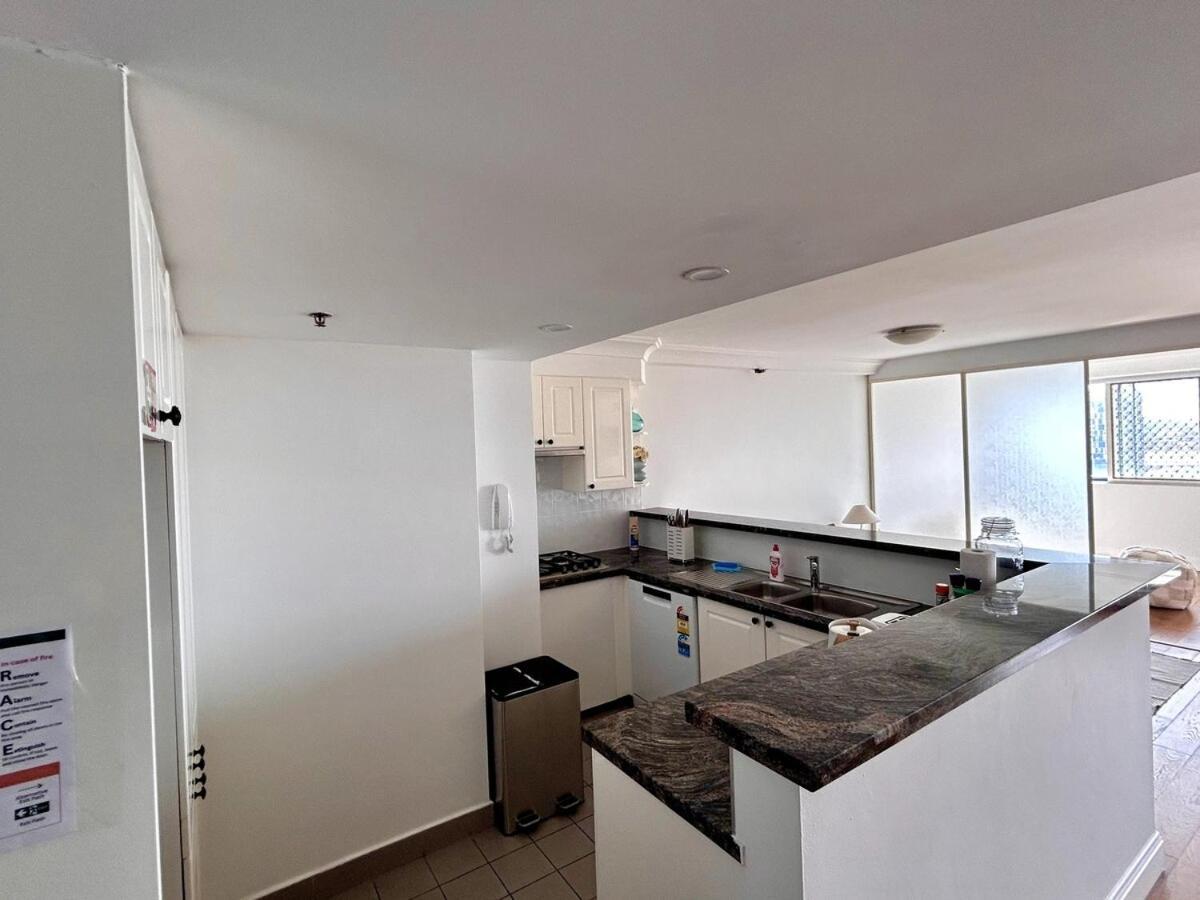 3br Penthouse In Cbd Wparking Apartment Sydney