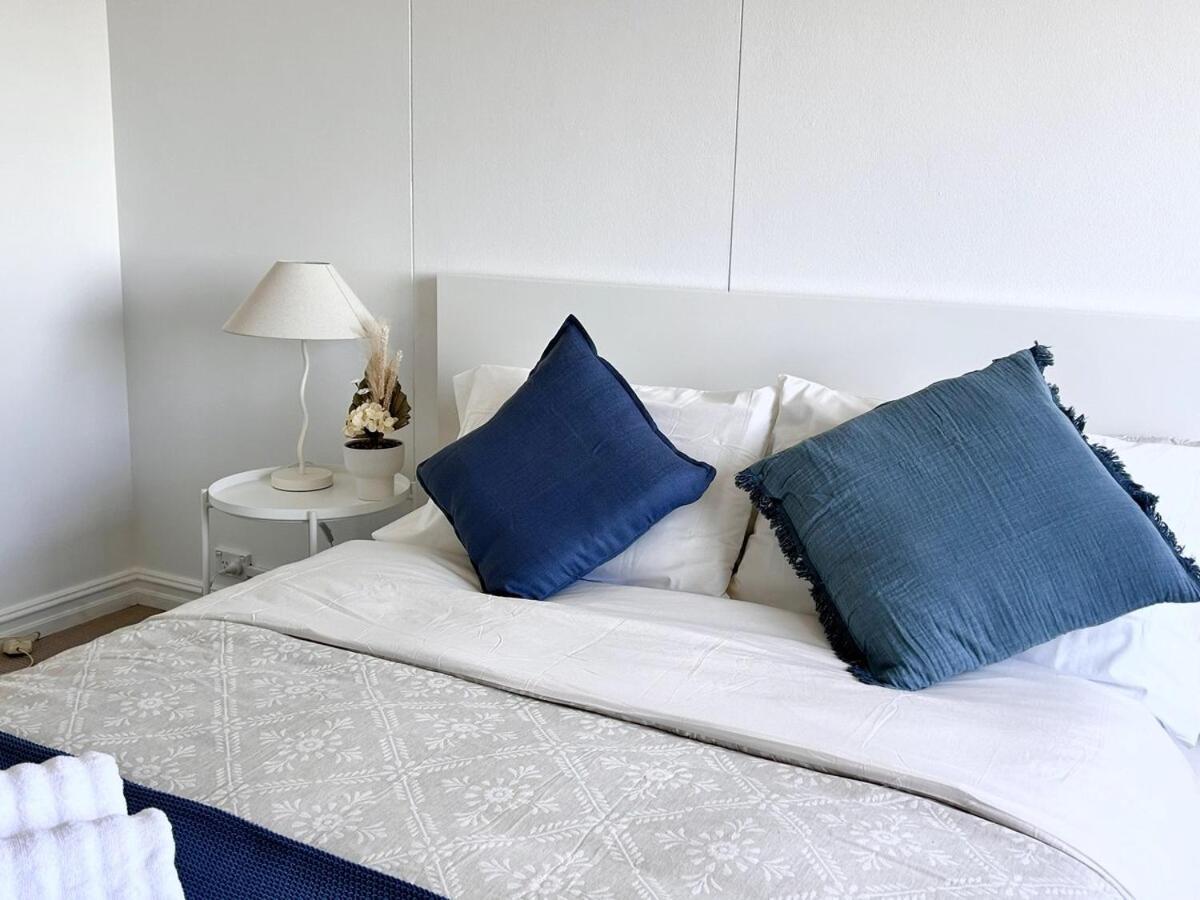 3br Penthouse In Cbd Wparking Sydney
