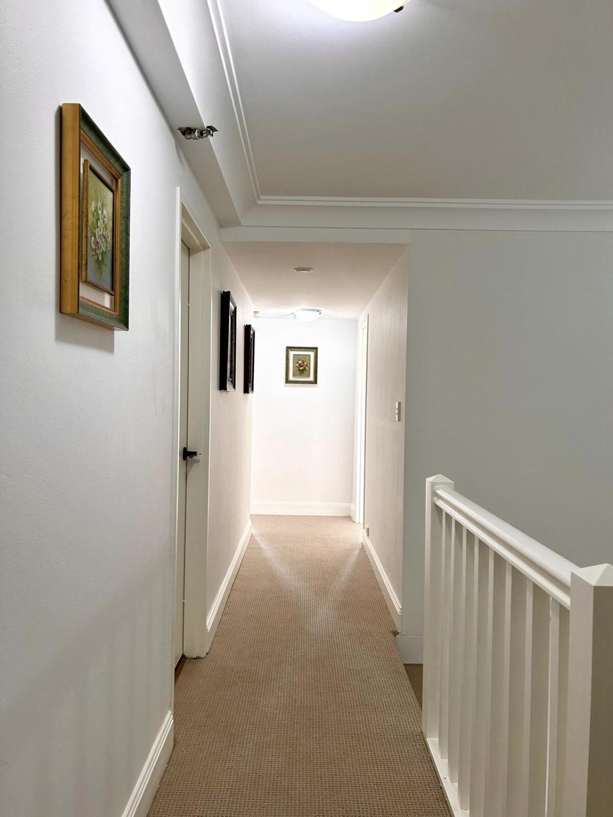 Apartment 3br Penthouse In Cbd Wparking