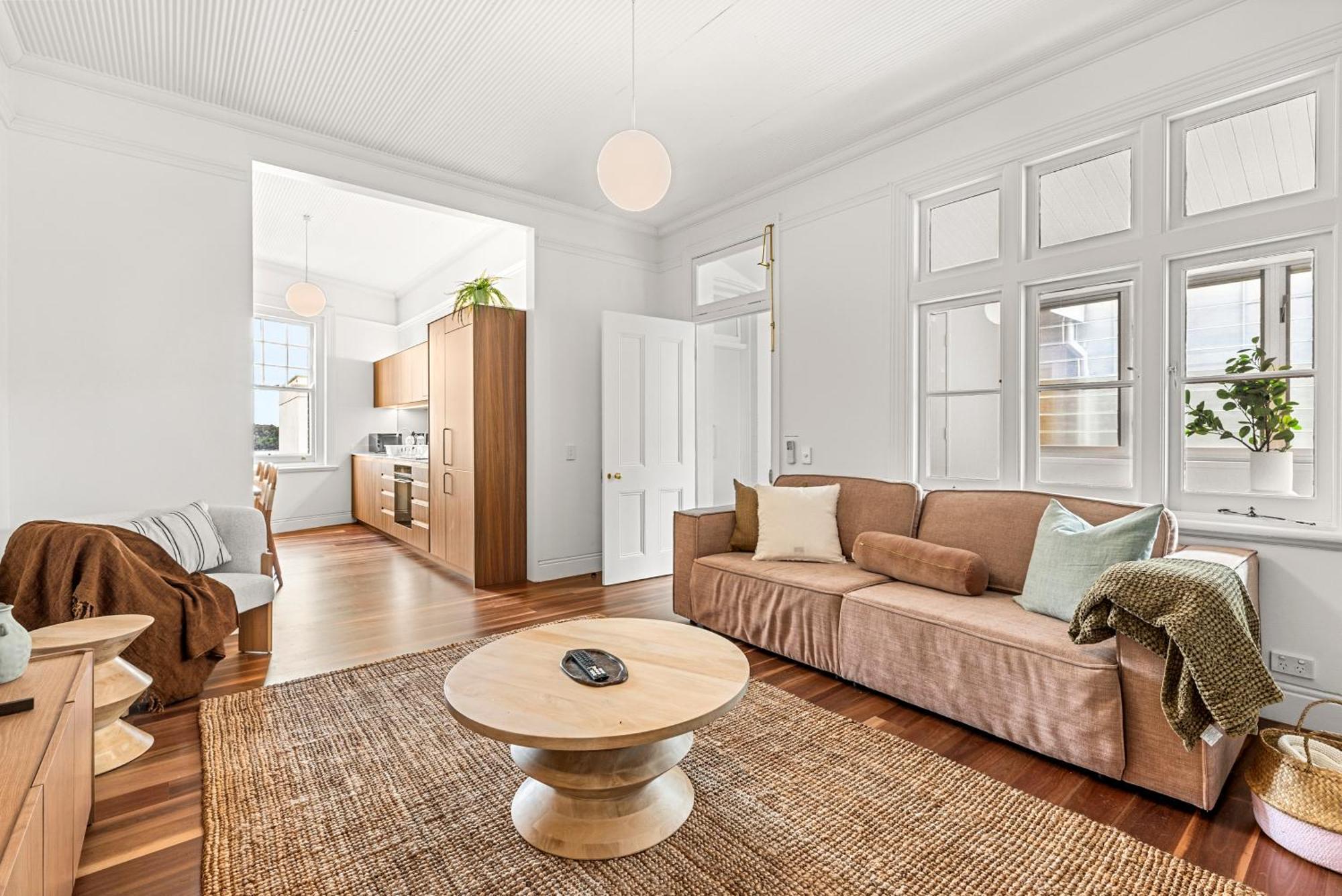 4 Trinity Avenue *