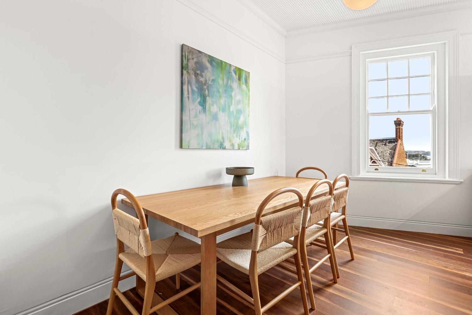 4 Trinity Avenue *