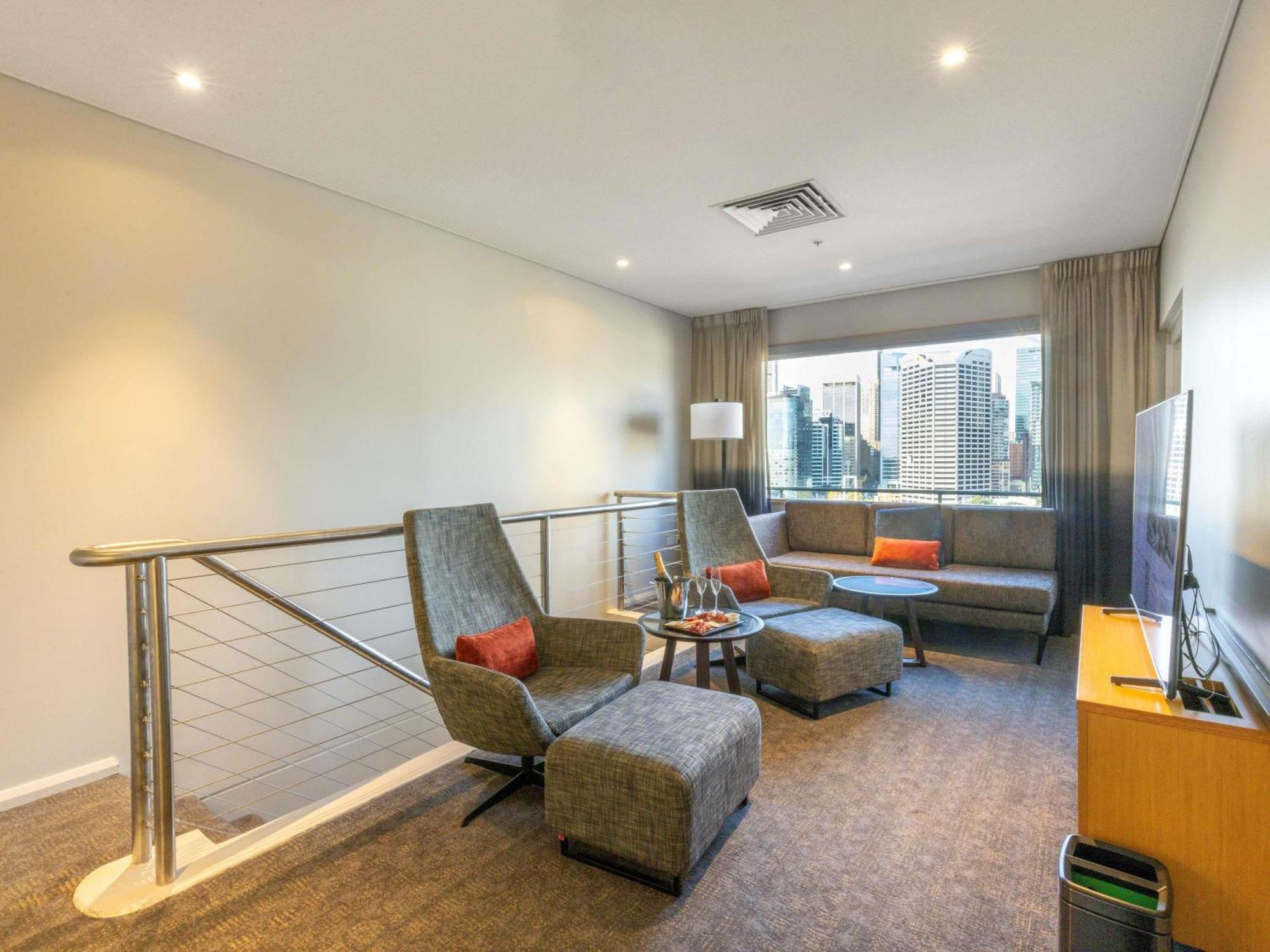 Hotel Novotel Darling Harbour 4*