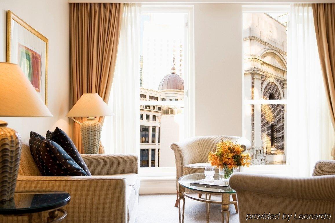 Mantra 2 Bond Street 4* Sydney