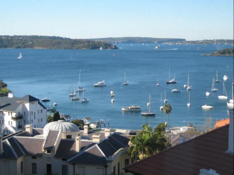 Hotel Devere 3*