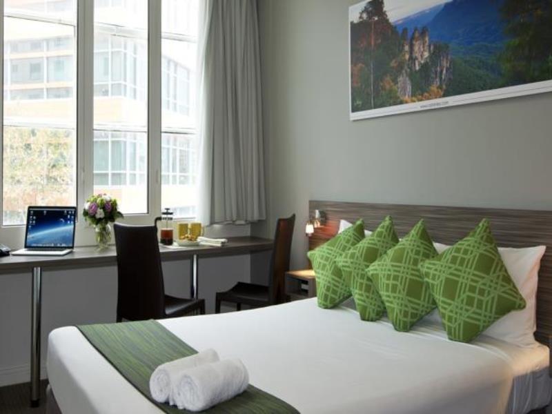 Hotel 28 3*