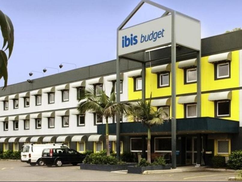 Ibis Budget - Enfield