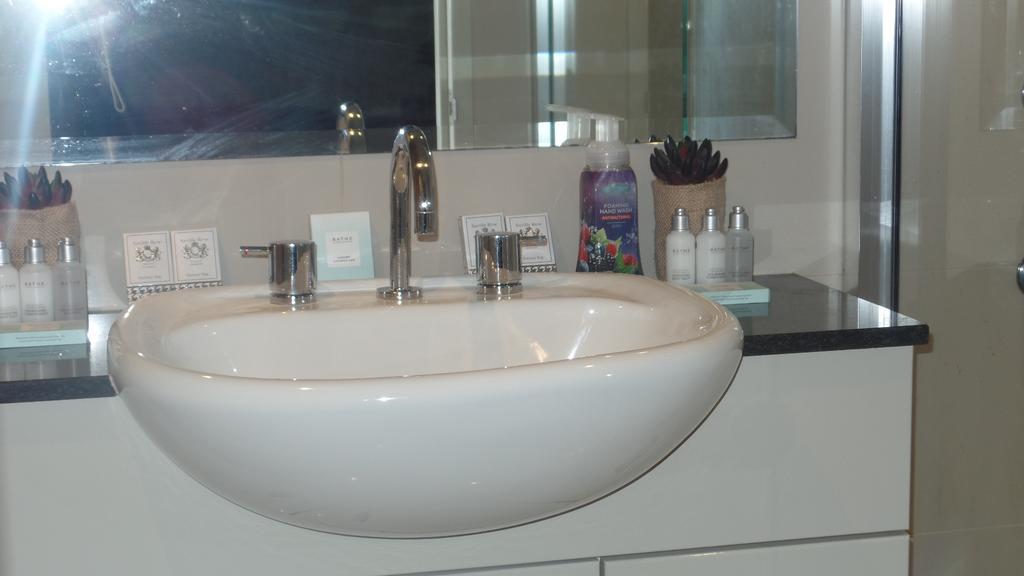 Bondi Junction Apartment *