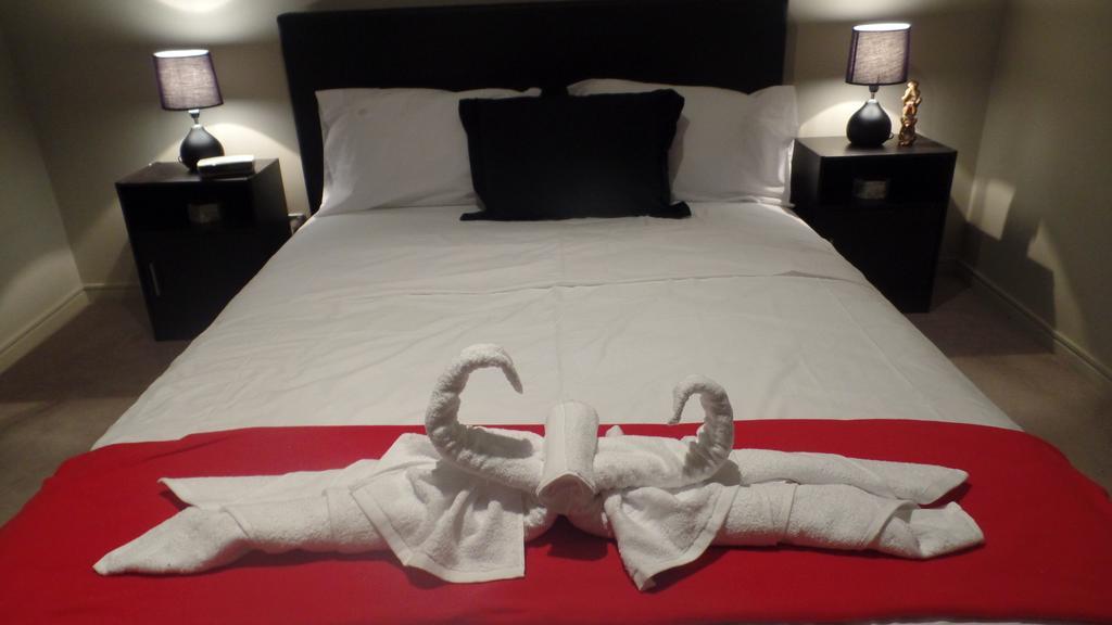 Bondi Junction Apartment *
