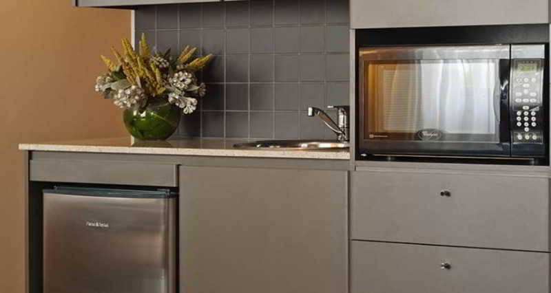 Adina Chippendale Aparthotel 4*