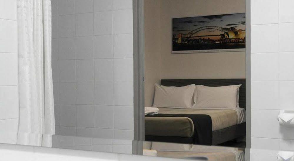 Hotel 28 Sydney