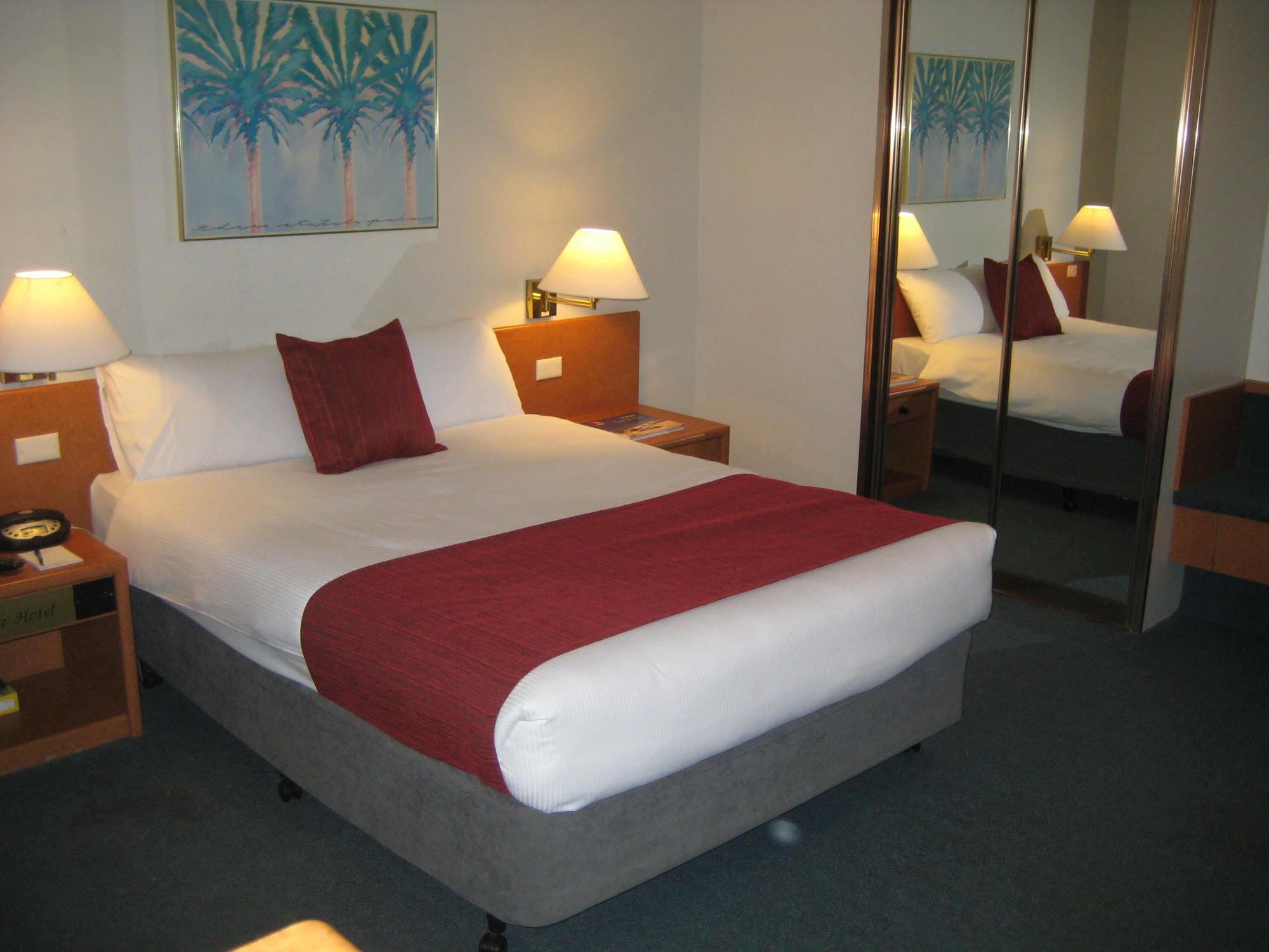 Devere Hotel Sydney