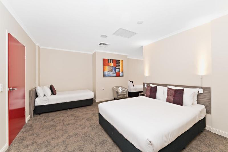 28 Hotel