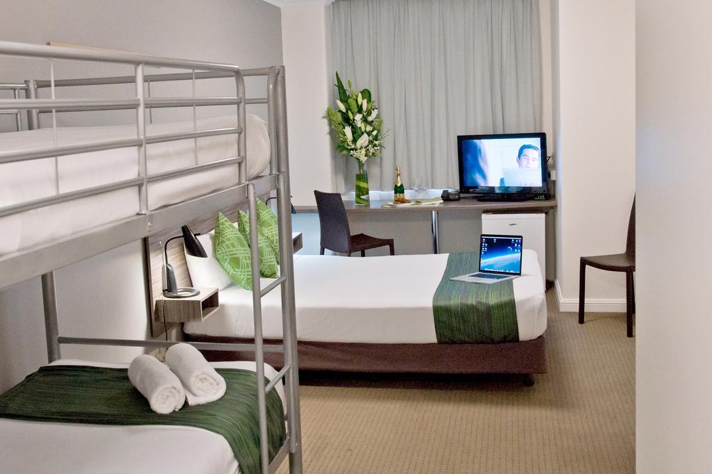 Hotel 28 Sydney